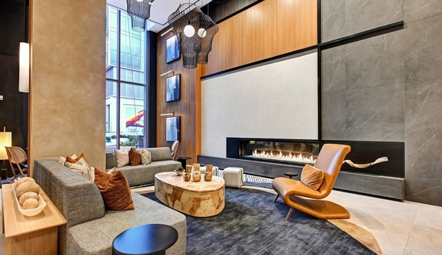 Global Luxury Suites at Town Center