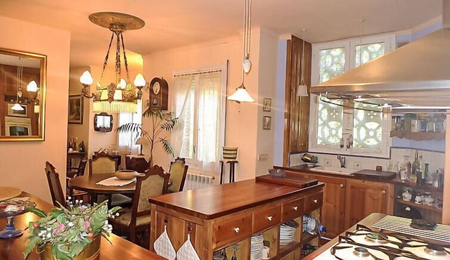 Global Olot - By Global Rental Holidays 7017
