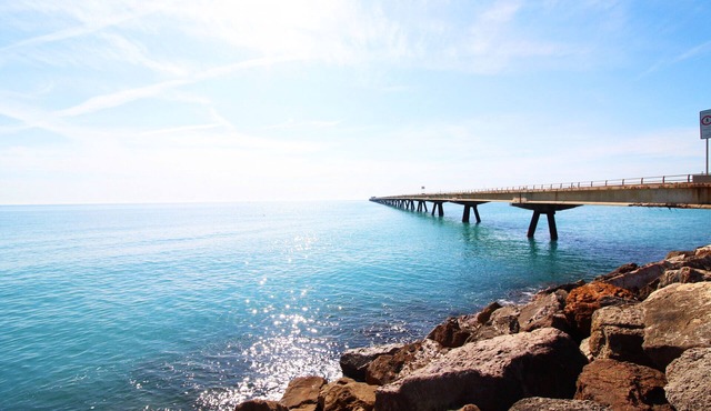 Global Properties: Comfortable apartment on the beach of Puerto de Sagunto