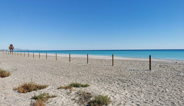Global Properties: Townhouse with sea views on Corinto beach