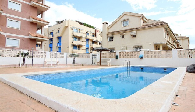 Global Vacacional: Studio for couples with pool in Canet beach