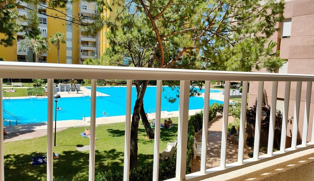 Global Vacacional: Apartment with pool in Residencial Brezo