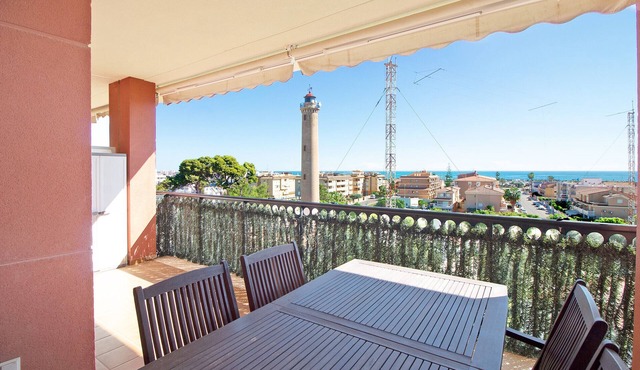 Global Vacacional: Apartment with large terrace and pool