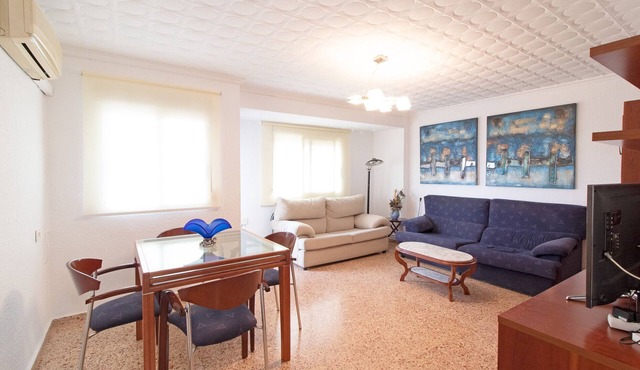 Global Vacacional: Central apartment in Puerto de Sagunto