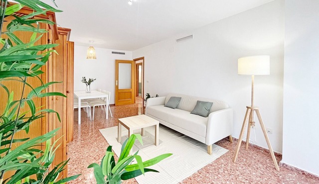 Global Vacacional: 3-bedroom apartment in Sagunto