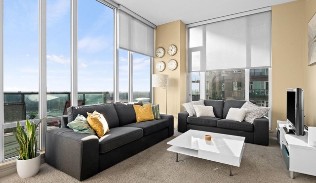 GLOBALSTAY. Gorgeous Downtown Condos. Free parking