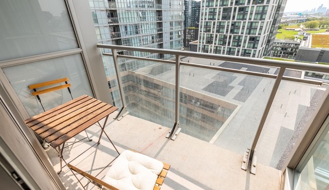 GLOBALSTAY. Marine Dream in Downtown 1 Bedroom + Den