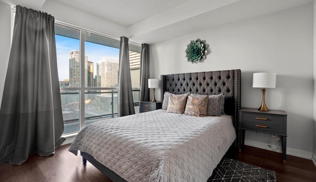 GLOBALSTAY Modern 1BD+Den Condo w/Balcony Lillian St