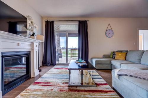 GlobalStay Modern House near Huron Lake Port Elgin