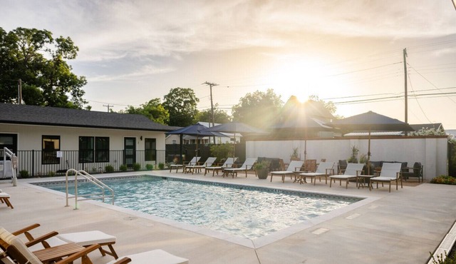 Gloria Inn-5 minutes from Baylor and 2 Blocks to Magnolia