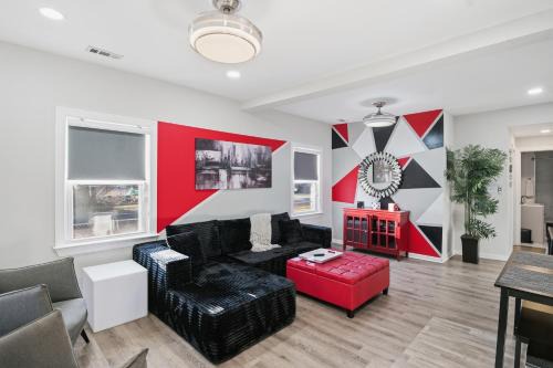 Gnome Sweet Home! Hopewell Hideout!