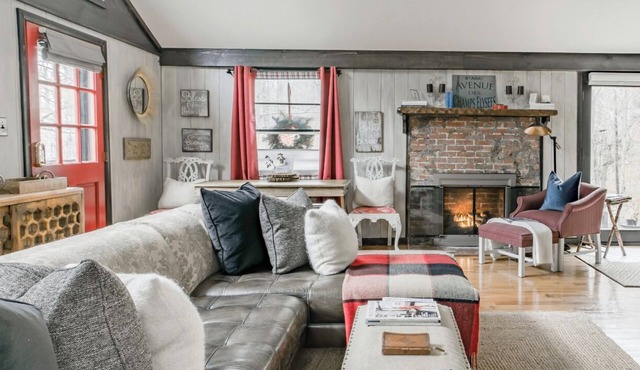 "Go on a Wine Tour "- Rennovated private oasis central to Boone, BRock, Banner.