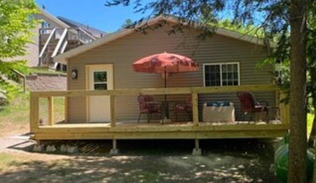 Go out on an Adventure! Relax & Unwind at our cozy & quiet location.Pet Friendly