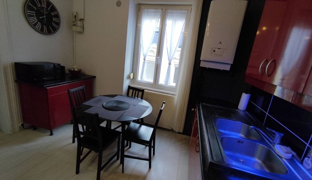 GO TO LUX Whole apartment [Free parking] .