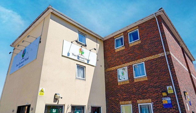 GO2 Gloucester Hotel by OYO | Standard Double