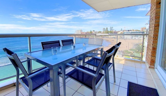 Gobsmacking Views 6 with Direct Beach Access