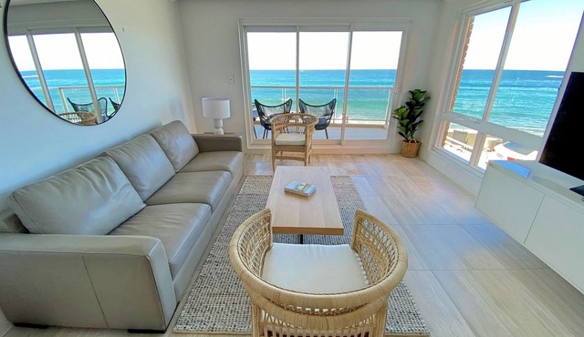 Gobsmacking Views 2, with Direct Beach Access