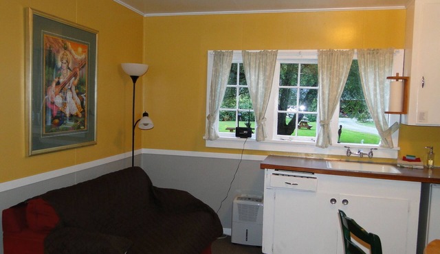 Goddess Cottage- Studio