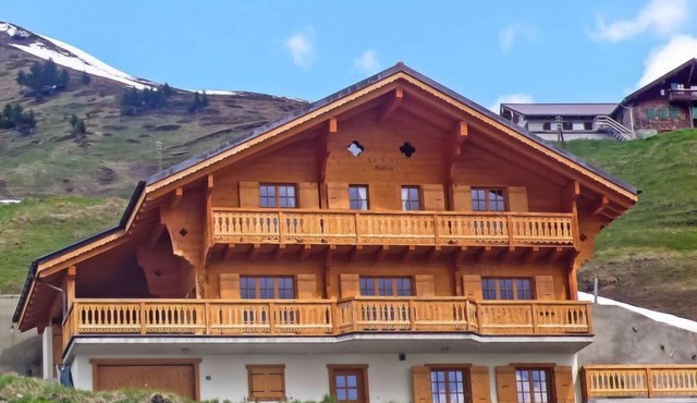 Godfrey by Interhome