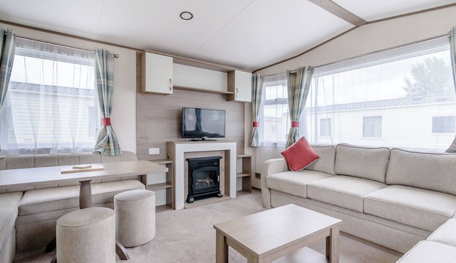 Gold 8 Caravan (Pet)