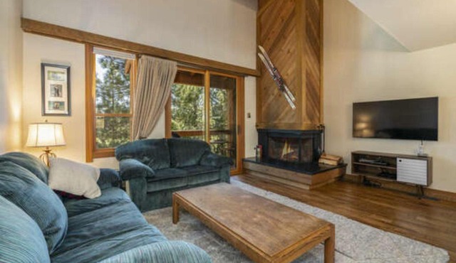 Gold Bend 5111 by Tahoe Mountain Properties
