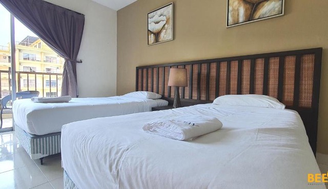 GOLD COAST MORIB THEMEPARK VIEW BY BEESTAY