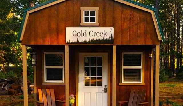 Gold Creek Cabin 3 - Restrooms and Showers are only a short walk away.