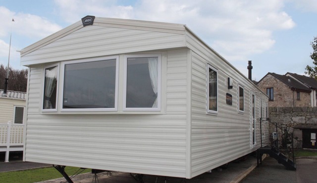 Gold Horizon - UK35819