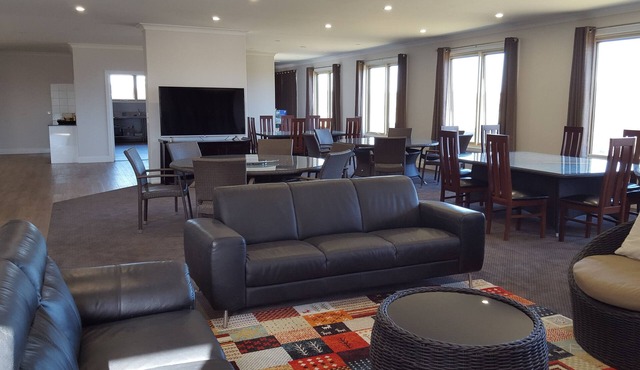 Gold Panner Motor Inn