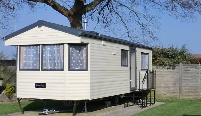 Goldcrest 2 berth caravan at Copthorne Caravans