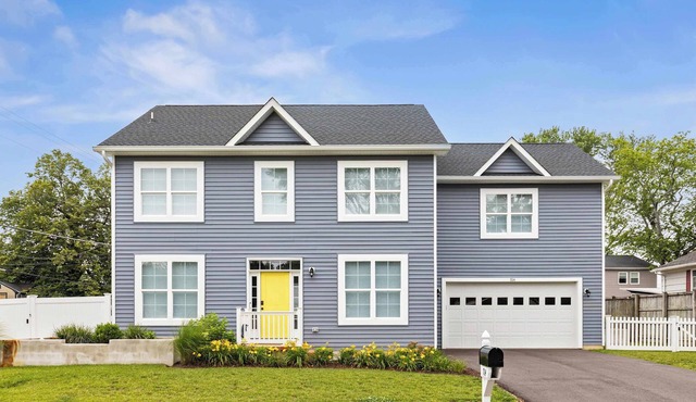 Golden Anchor Retreat; Lux Living! - Sleeps 7