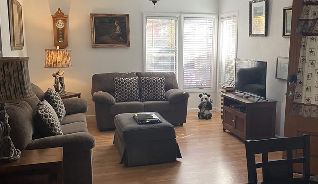 Golden Hill Serenity House near Gas Lamp and convention Center
