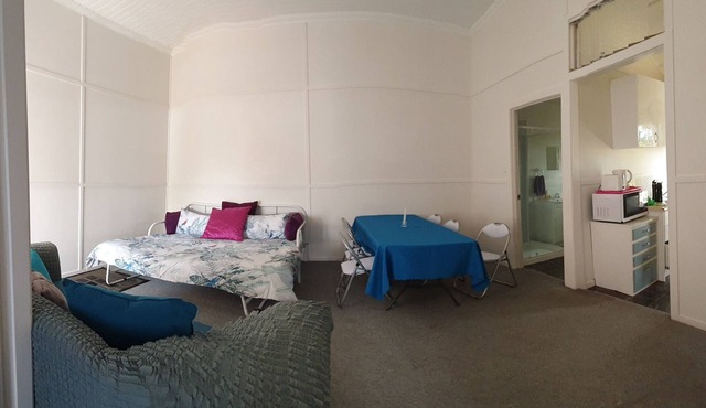 Golden Mt Rest Townside, 6 Guest's