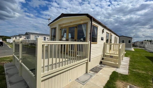 Golden Palm Resort - St David - Coastal Caravan Breaks