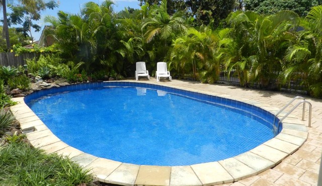 Golden Palms Motor Inn