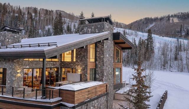 Golden Peak Penthouse | 5BR Ski-In/Ski-Out Luxury Condo | Summer AC and Private