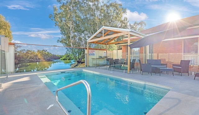 Golden River Motor Inn