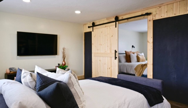 Golden Spike Stable Getaway in Downtown Tremonton