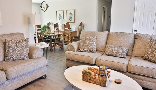 Golden Springs Stepless Rancher with GAMEROOM!