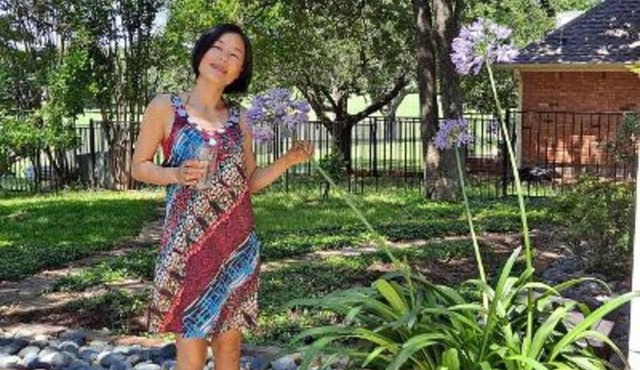 Golden Sunflower's Apt C1