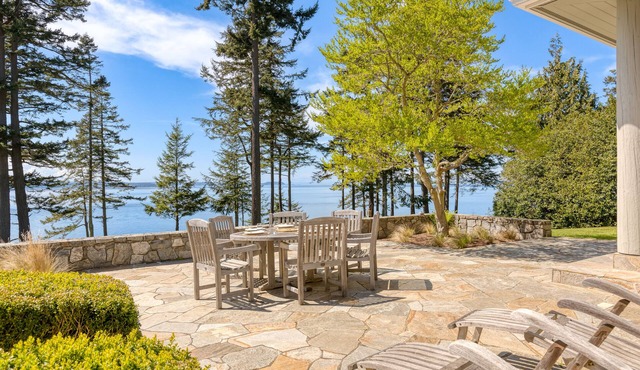 Goldilocks by AvantStay | Luxury Waterfront Home