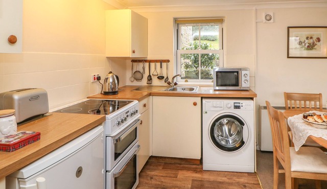 Goldsborough Cottage