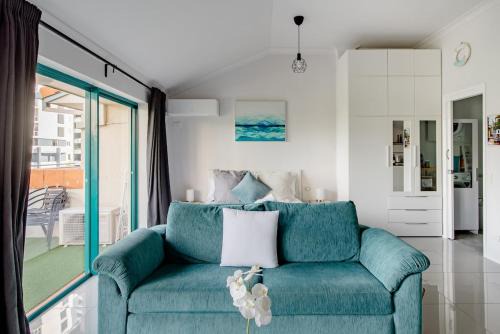 Goldy Studio Apartment at Aruba Broadbeach