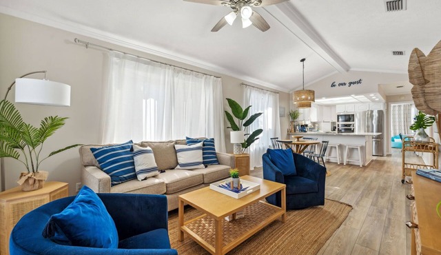 Golf Cart Included! Family Home · St. Andrews PCB