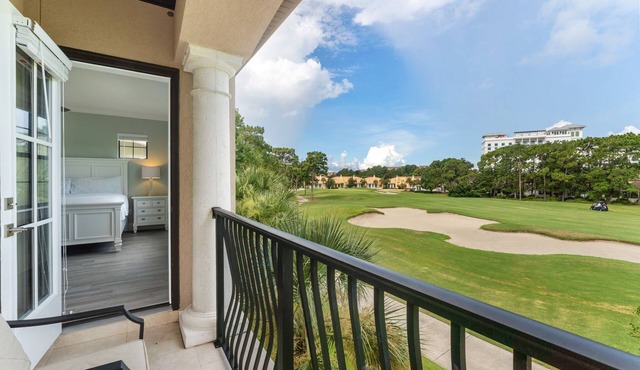 Golf Carts ~ Near Community Pool ~ Pet Friendly