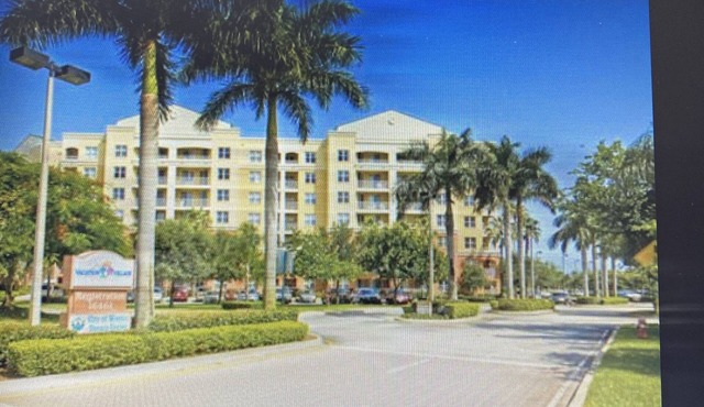 Golf community located between the Everglades and Ft Lauderdale