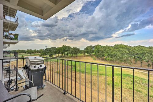 Golf Course and Lake Views Cozy Afton Condo!