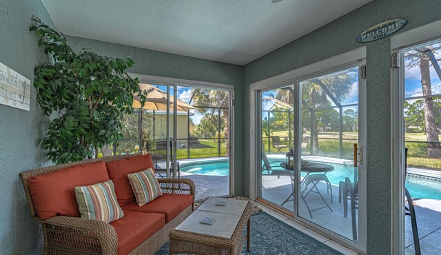 Golf Course Front, Single-Family Home, 3/2/2 Pool Home