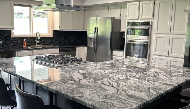 GOLF COURSE GETAWAY!