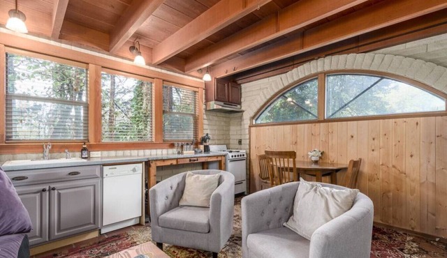 Golf Course Guest house